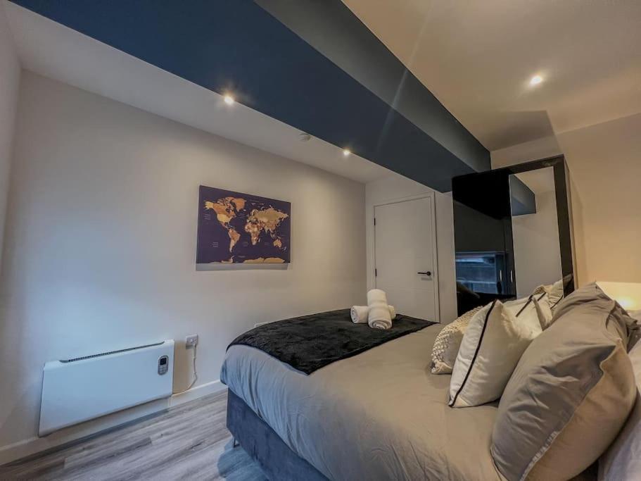 Orange Rentals-High Spec, Midnight Suite, Sleeps 4-Pets Welcome! ลิเวอร์พูล ภายนอก รูปภาพ