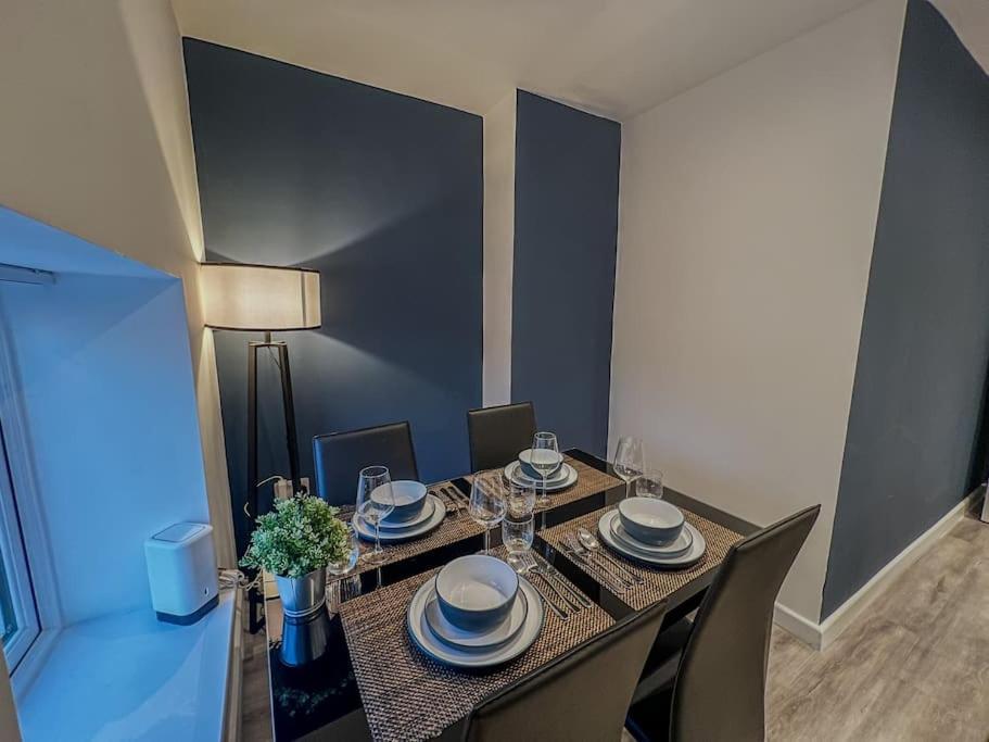 Orange Rentals-High Spec, Midnight Suite, Sleeps 4-Pets Welcome! ลิเวอร์พูล ภายนอก รูปภาพ